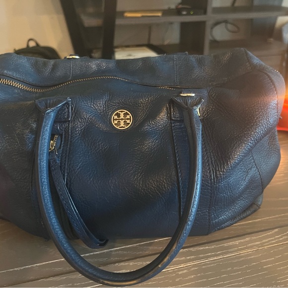 Authentic Colbolt Blue Tory Burch Designer Handbag.
